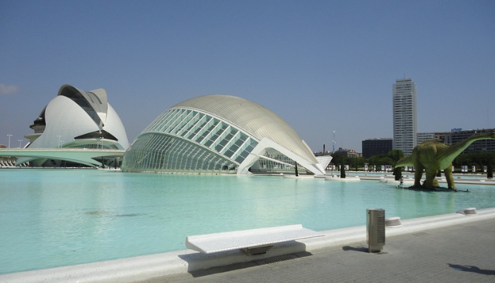 Cuánto cuesta una agencia IA en Valencia